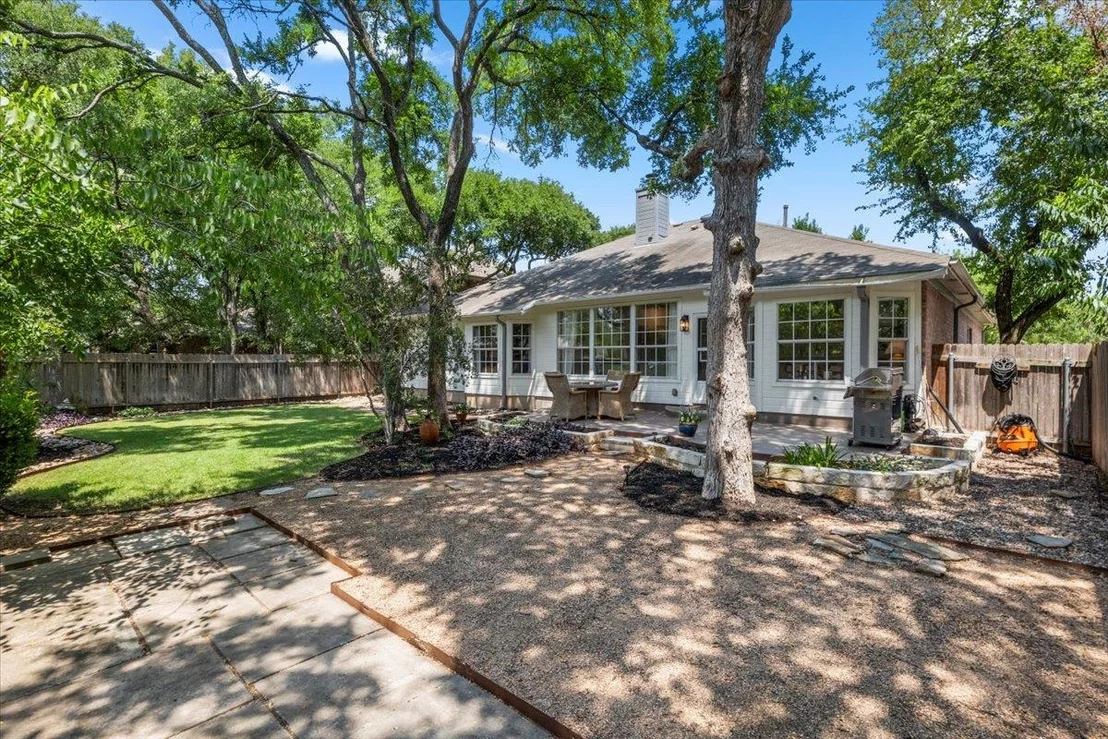 Photo of 3609 Sawmill DR