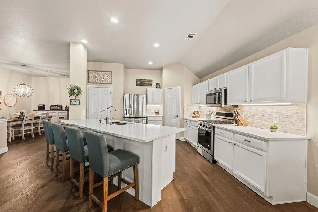 Photo of 4221 N Summercrest LOOP
