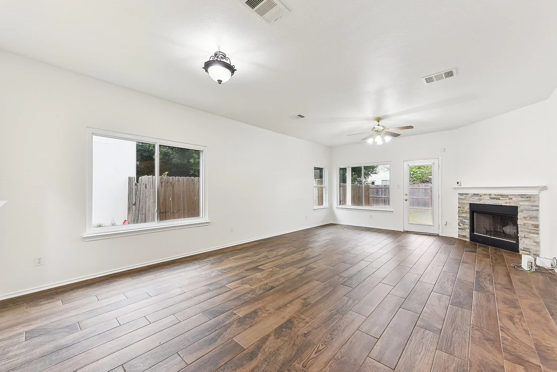 Photo of 13213 Marie LN
