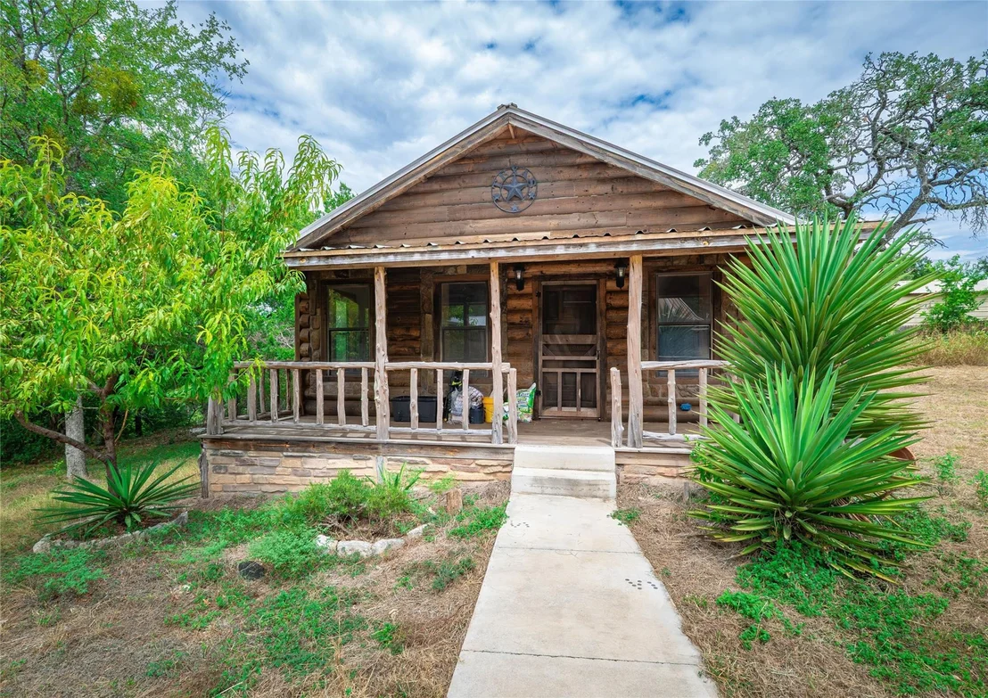 Photo of 205 River RD