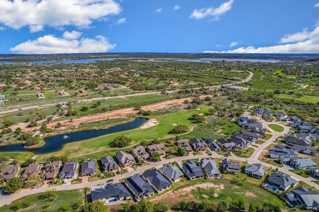 Photo of 121 Azalea LOOP
