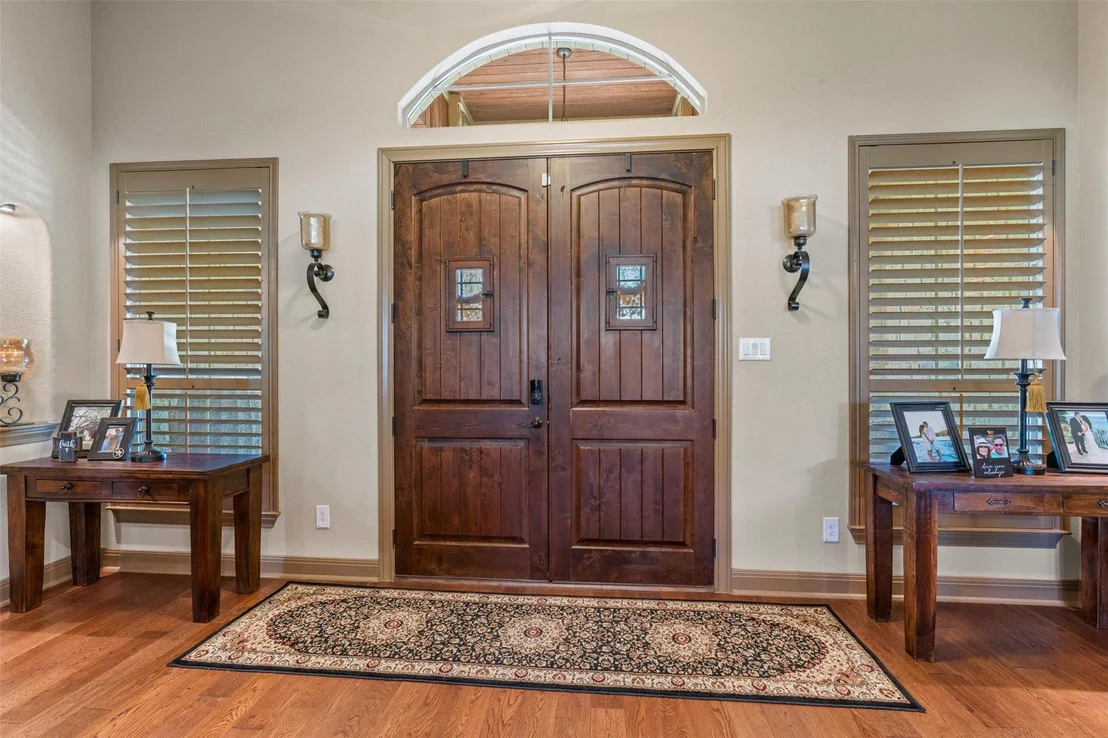 Photo of 104 Vista LN