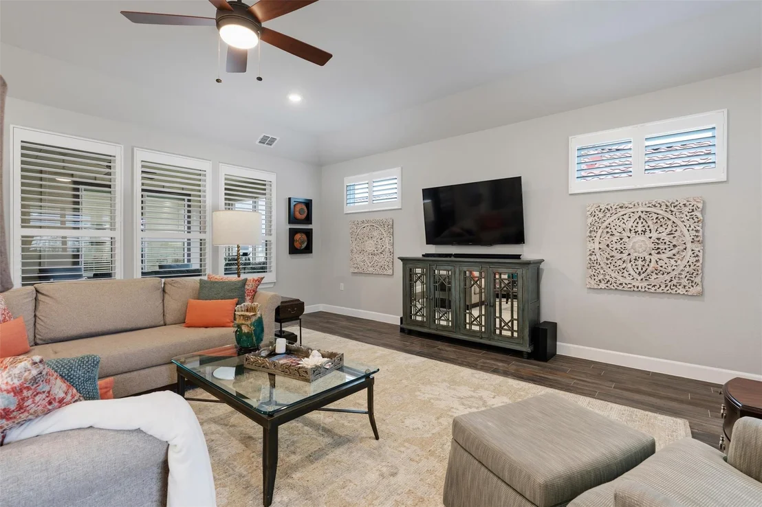 Photo of 1429 Dancing Oak LN