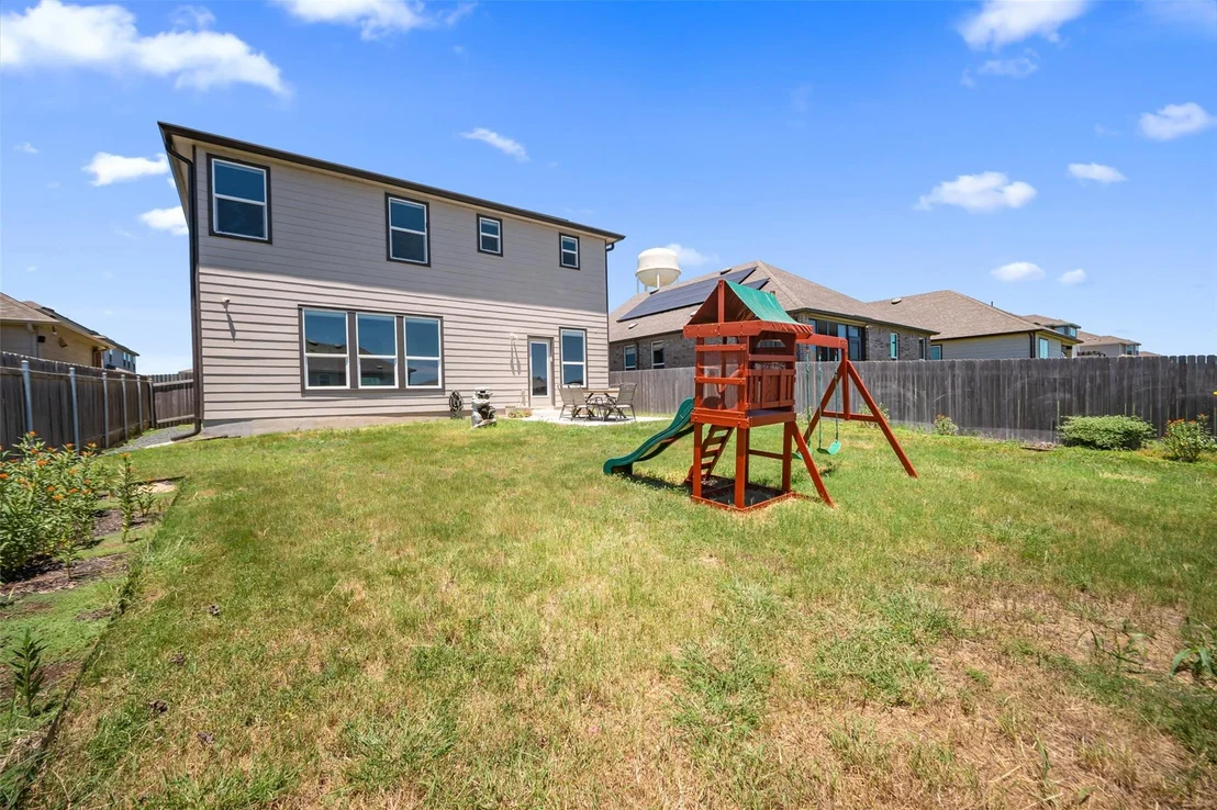 Photo of 158 Crimson LN