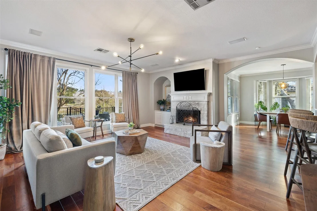Photo of 270 Mallet CT