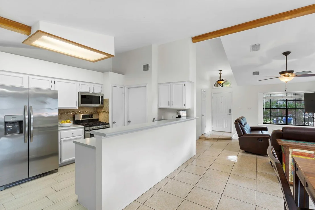 Photo of 10406 Sentenal DR
