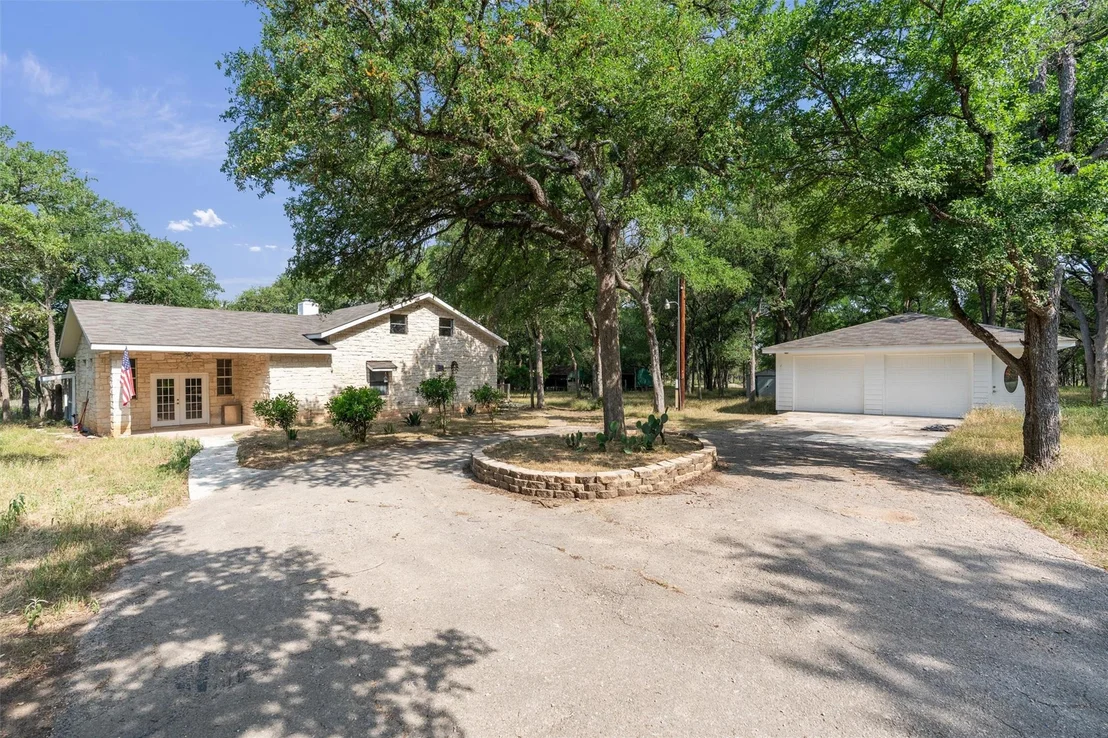Photo of 601 Deertrail DR