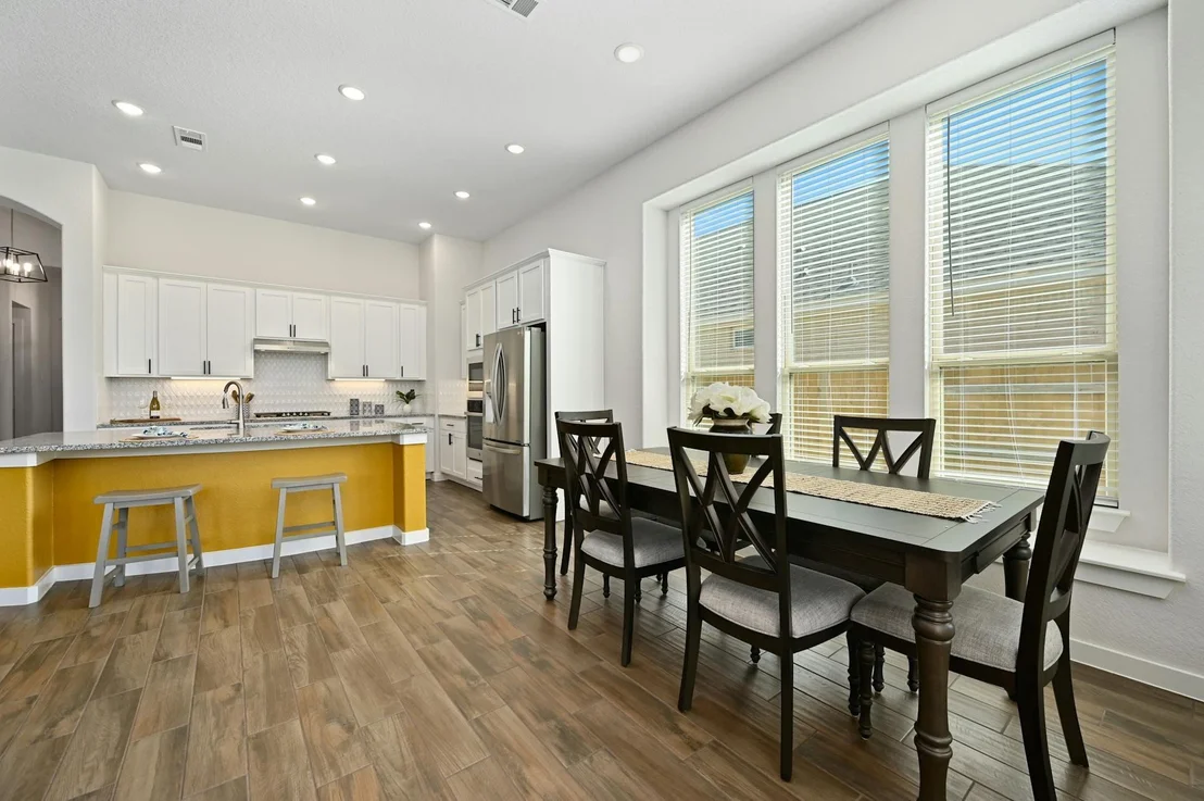 Photo of 4304 Sutter CV