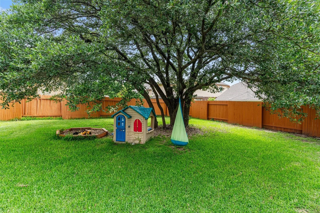 Photo of 413 Monahans DR