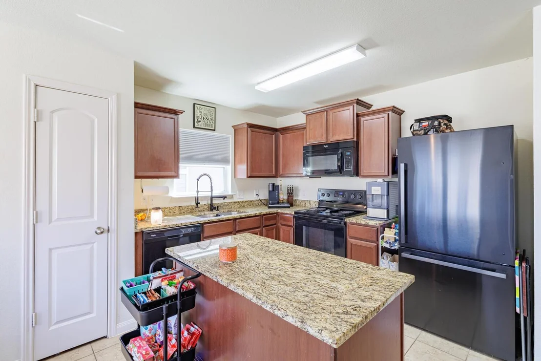 Photo of 209 Farmer LN