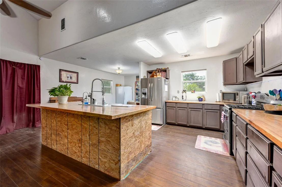 Photo of 681 County Road 474