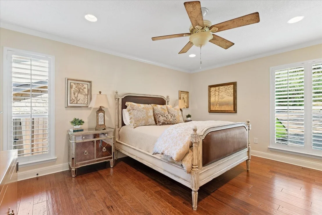 Photo of 10718 Pickfair DR