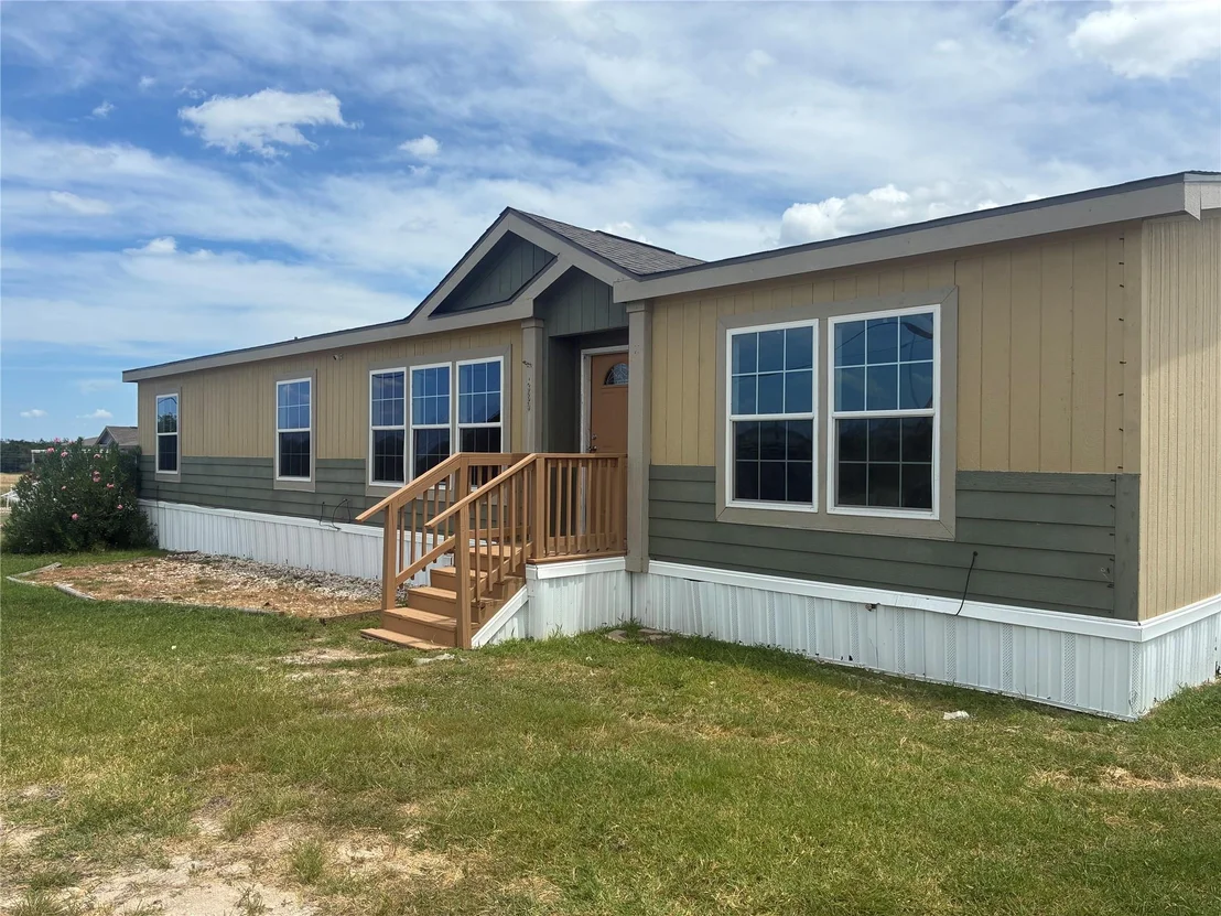 Photo of 389 County Road 1281