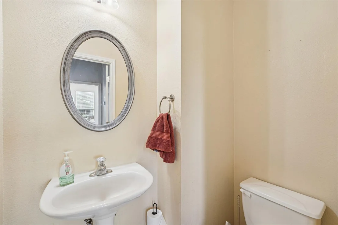 Photo of 2301 Ambling TRL