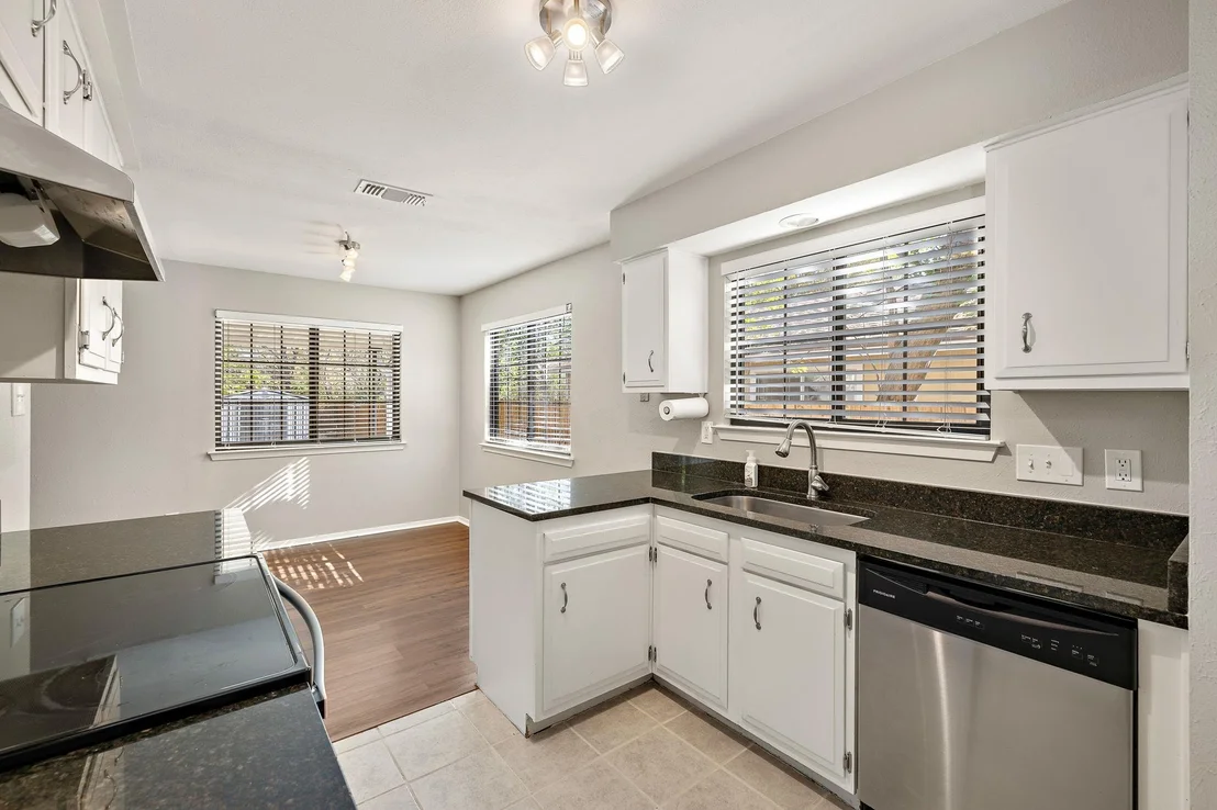 Photo of 12302 Havelock DR