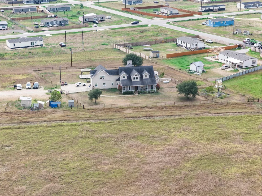 Photo of 5063 County Road 463