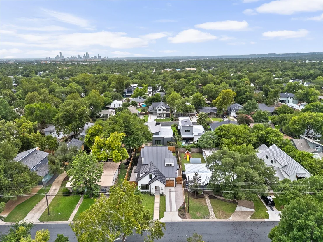 Photo of 1703 Madison