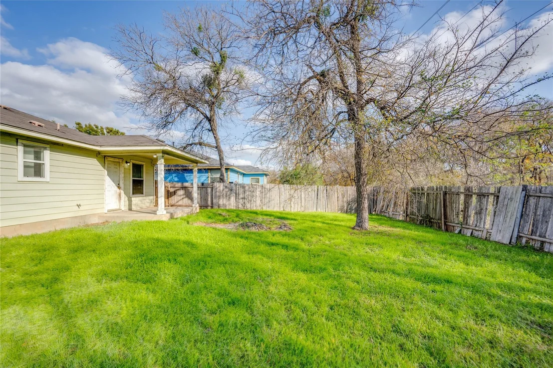 Photo of 3514 Banda LN