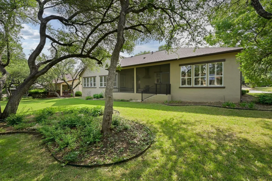 Photo of 112 Hill Country DR