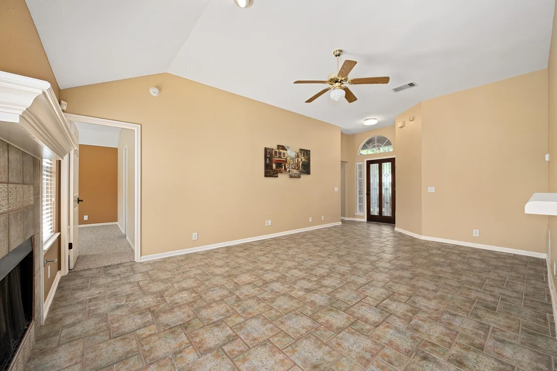 Photo of 600 Sparkling Brook LN