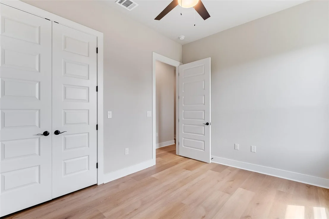 Photo of 130 Draper LN