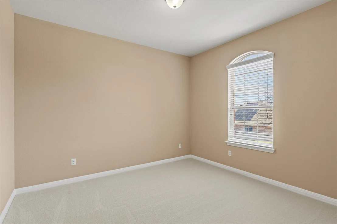 Photo of 401 Silver TRL