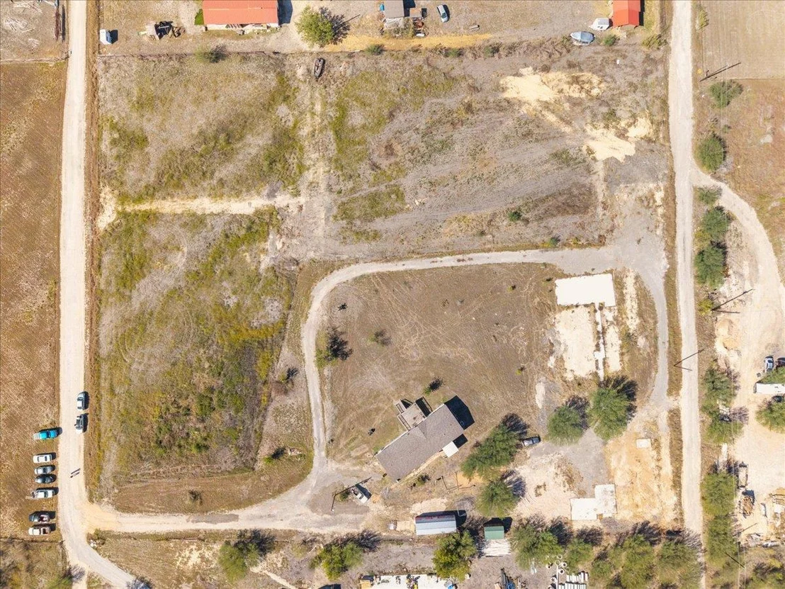 Photo of Unit B at 1307 Graef RD