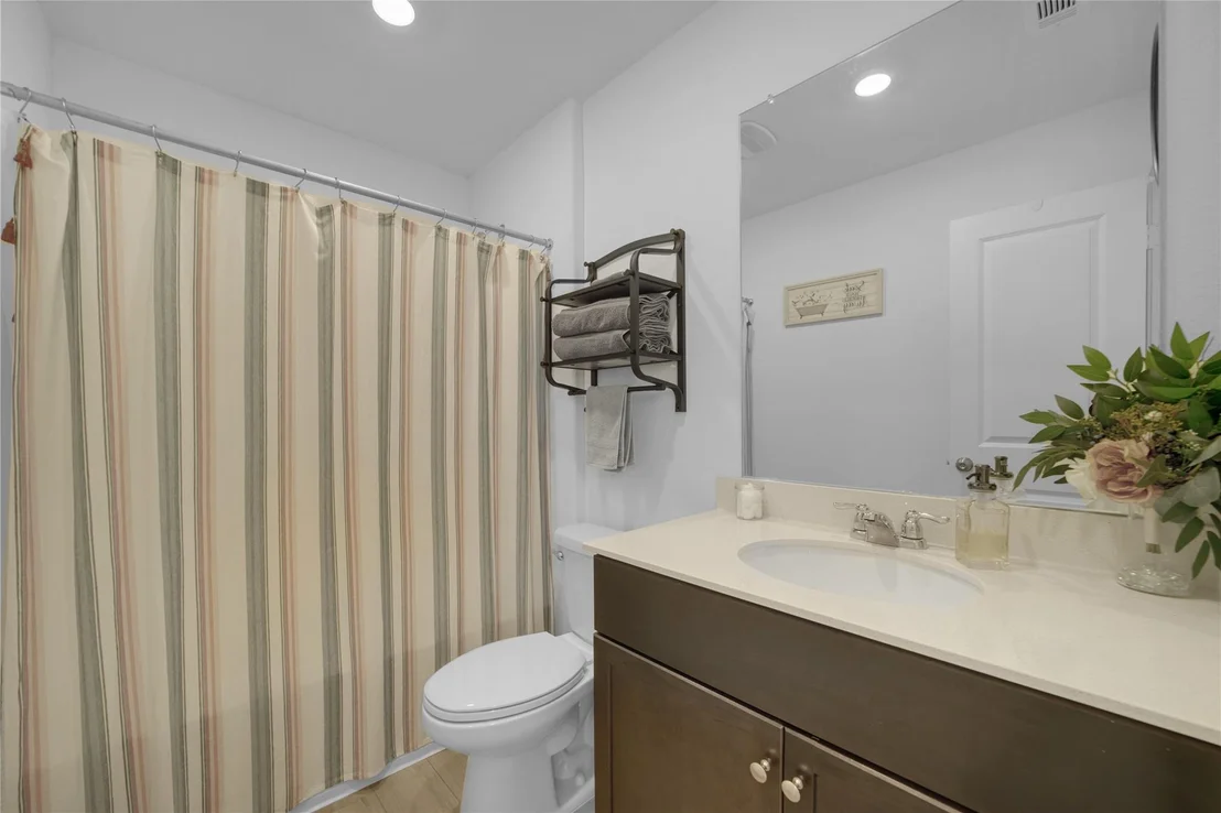 Photo of 36 Trinity CIR
