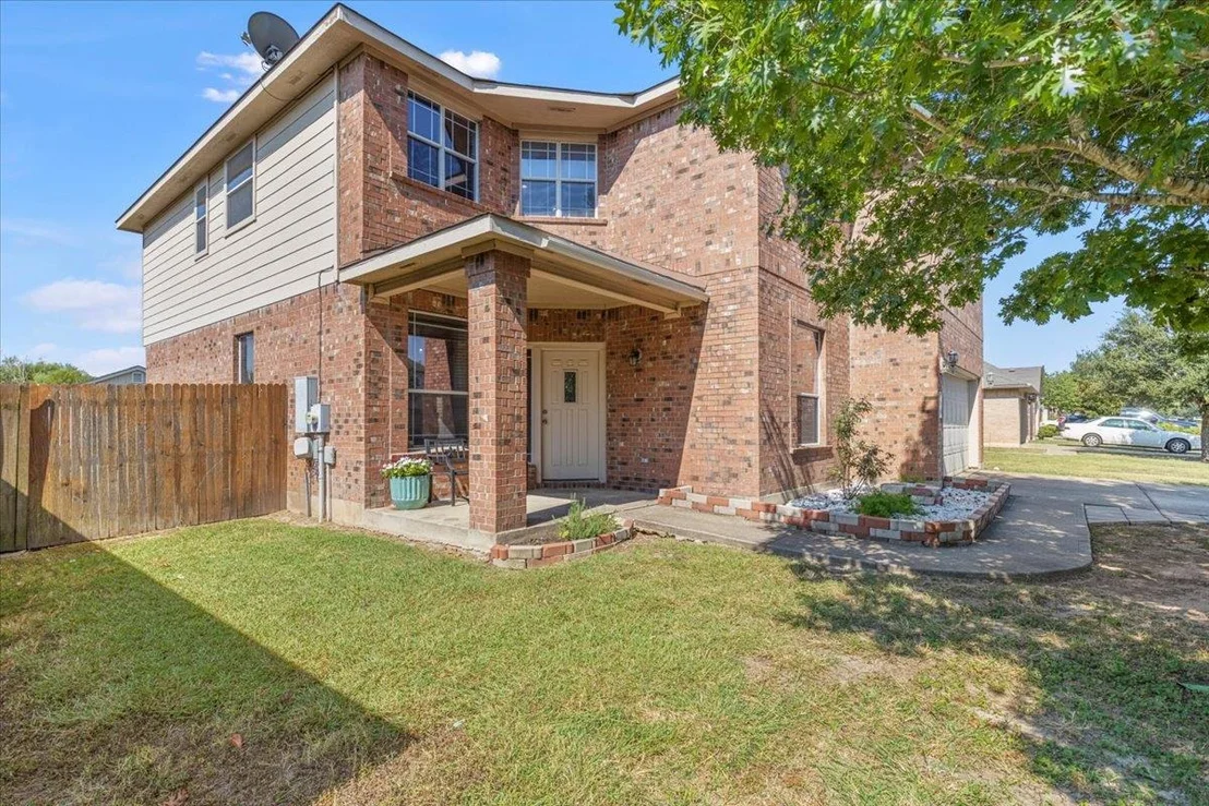 Photo of 310 Floating Leaf DR