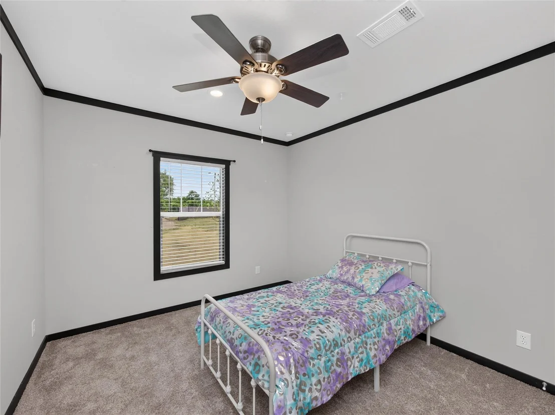 Photo of 1106 Hi Line DR