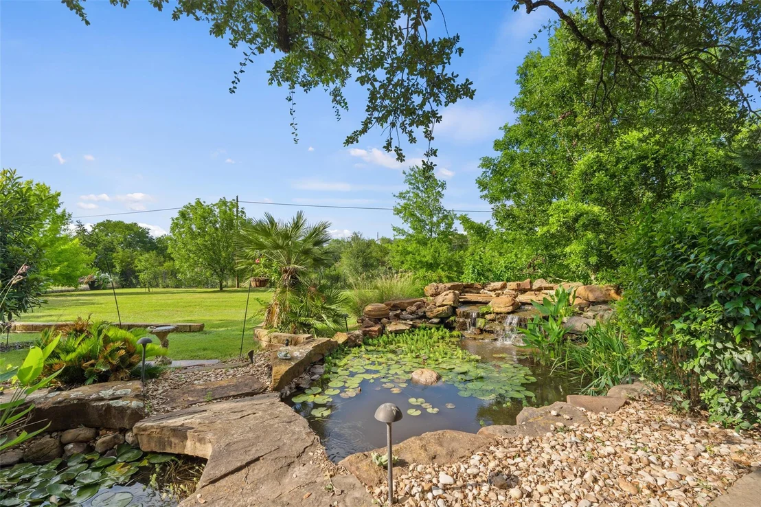 Photo of 407 Bella Montagna CIR