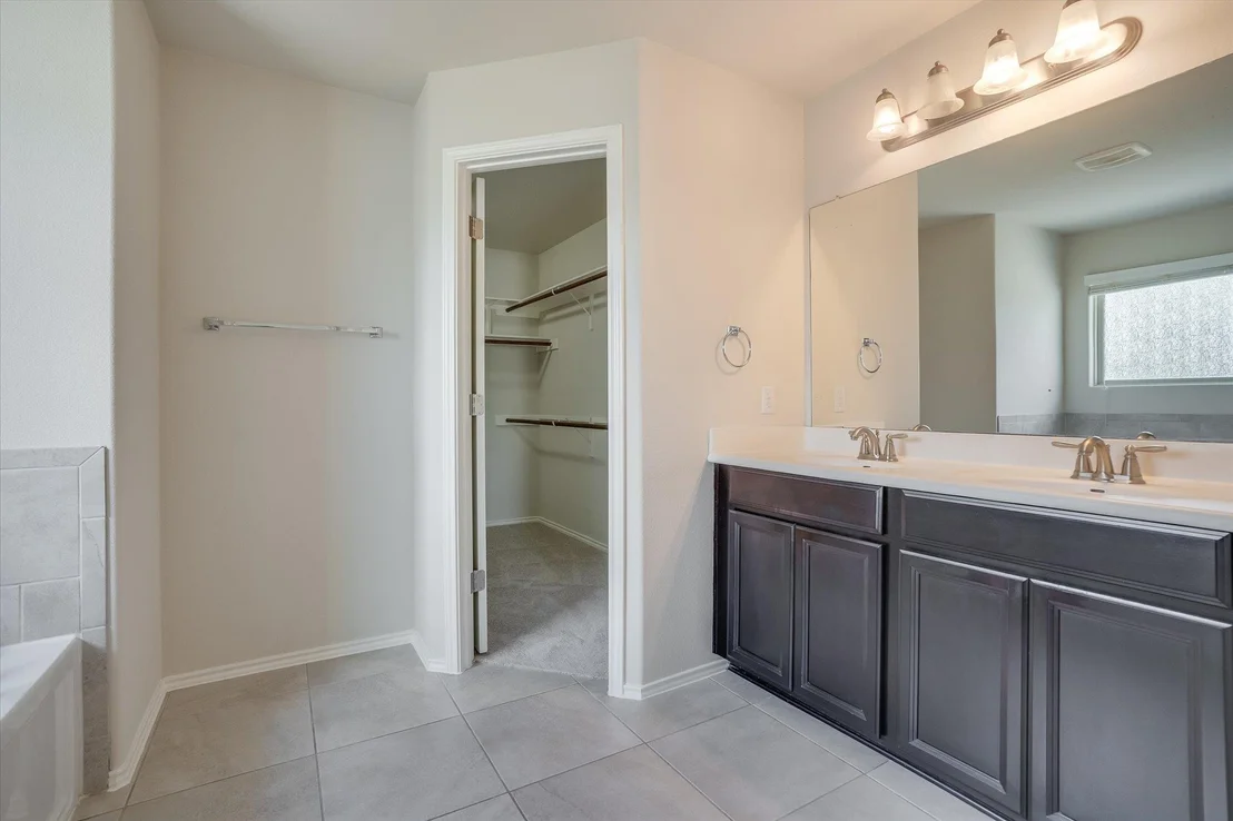 Photo of 1352 Clark Brothers DR