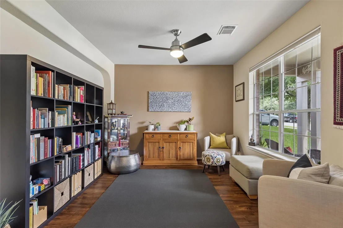 Photo of 3635 Pine Needle CIR