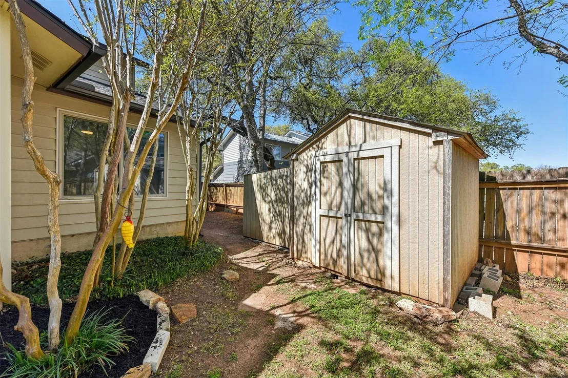 Photo of 4910 Pelham DR