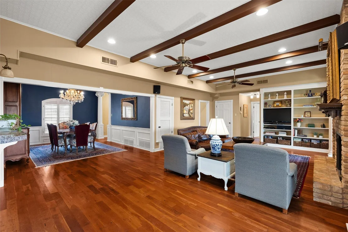 Photo of 4011 SIERRA DR