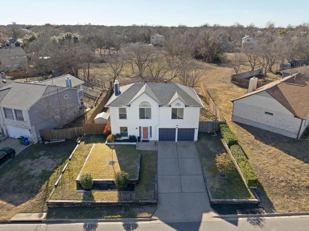 Photo of 1506 Clearview LOOP