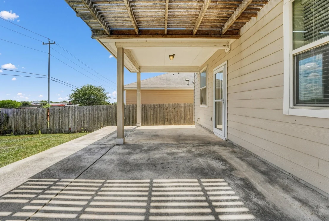 Photo of 266 Twisted Oaks LN