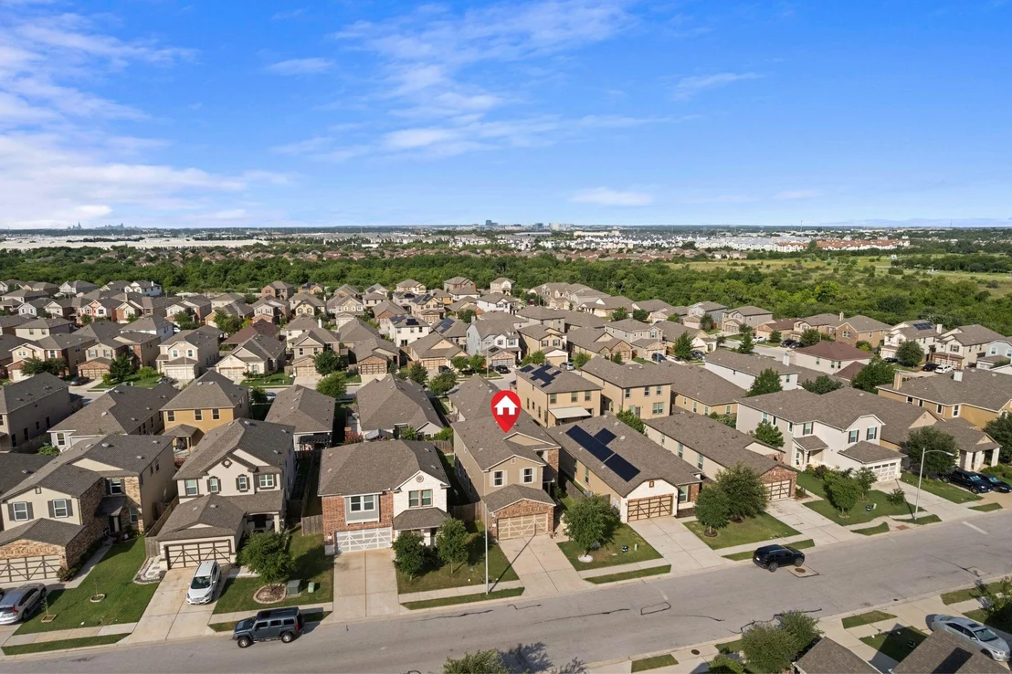 Photo of 807 Screech Owl DR