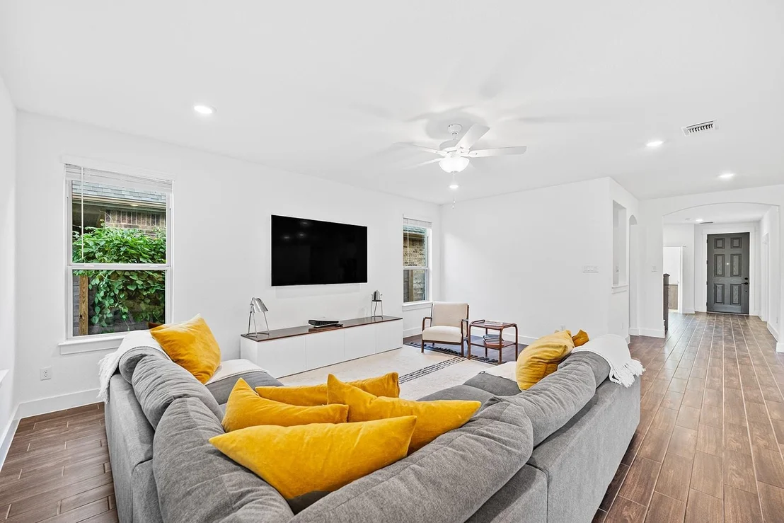 Photo of 3513 Mongolian DR