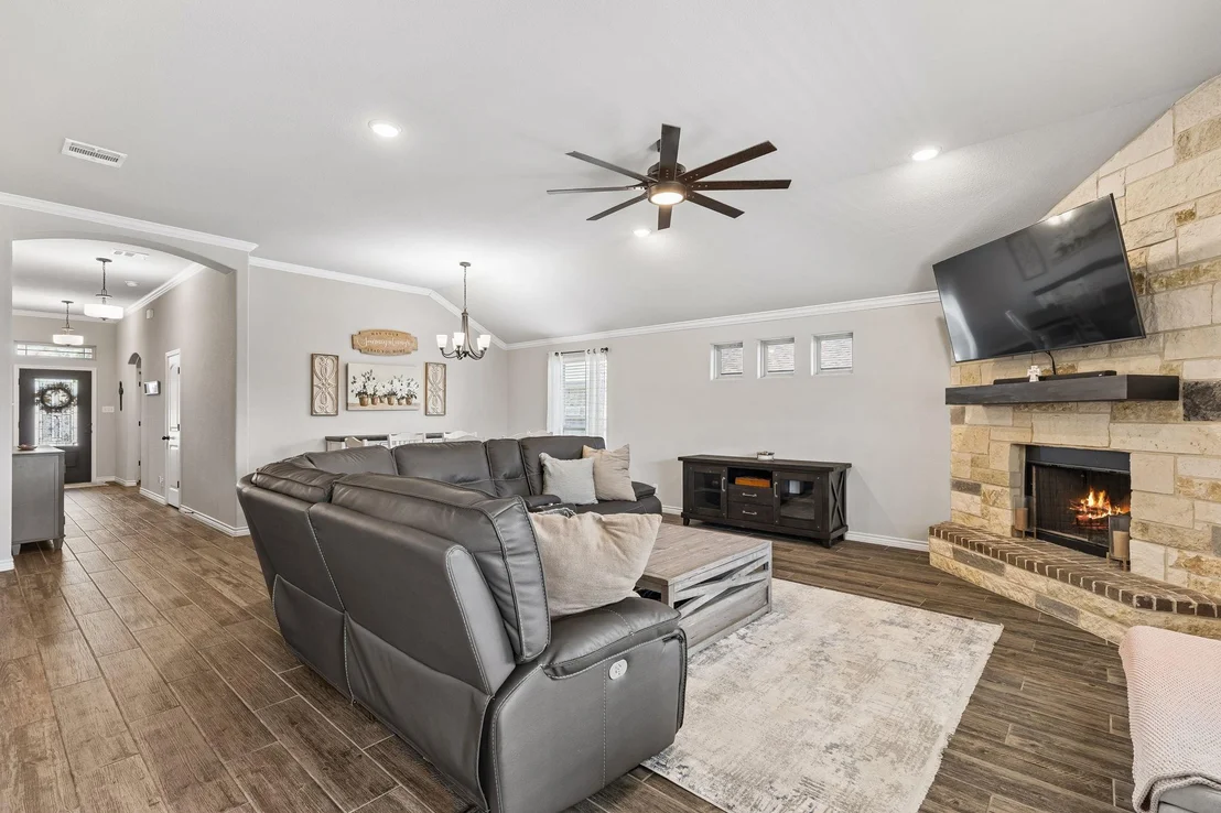 Photo of 3317 James Ridge DR