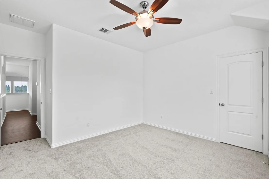 Photo of 13116 Bismark DR