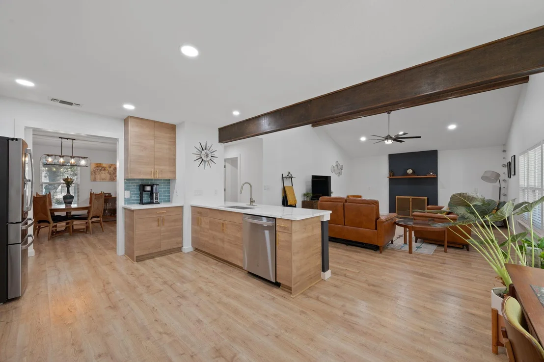Photo of 116 Southcross RD