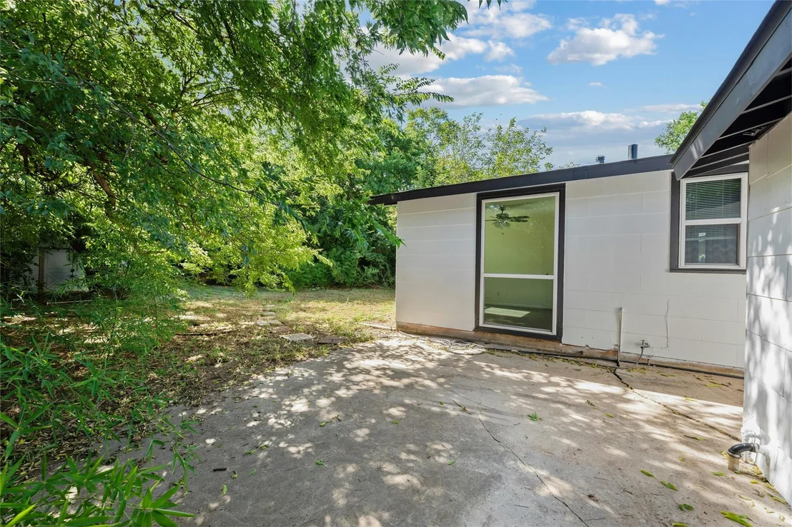 Photo of 6401 Kenilworth DR