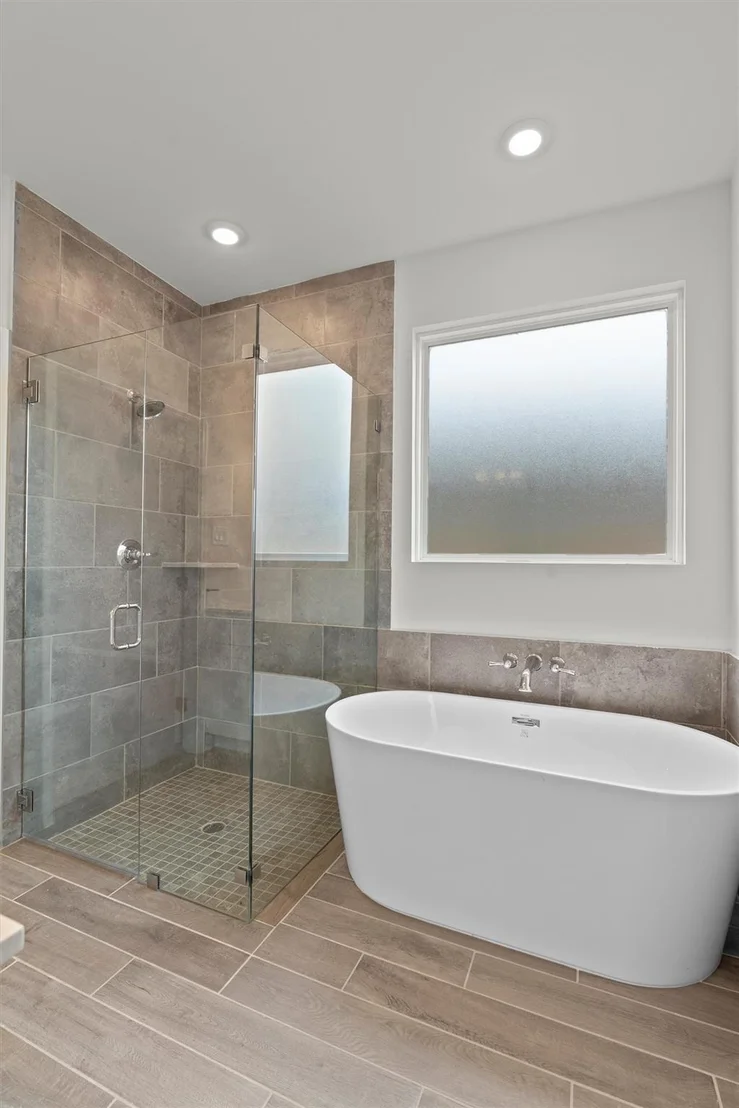 Photo of 349 Stellar Wind DR