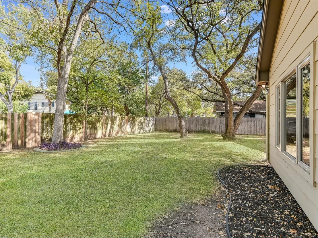 Photo of 8304 High Oak DR