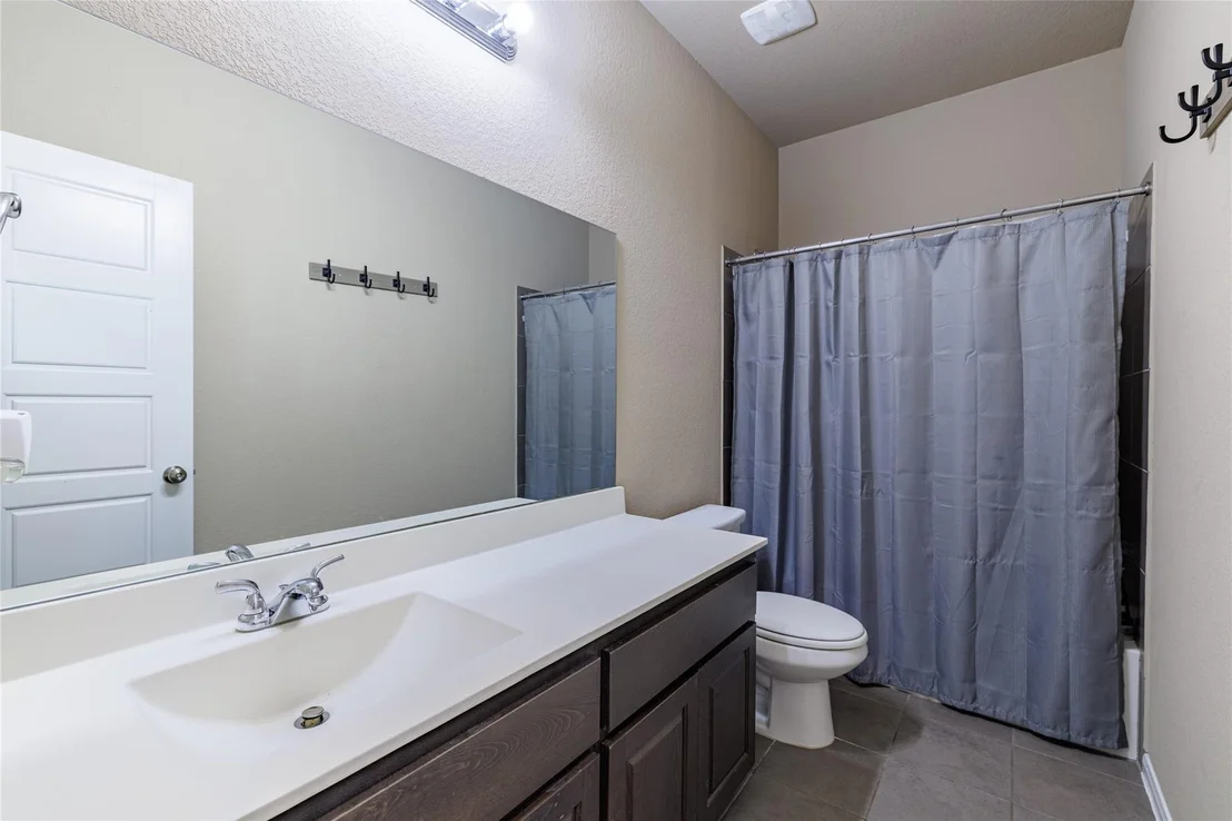 Photo of 6768 Catania LOOP