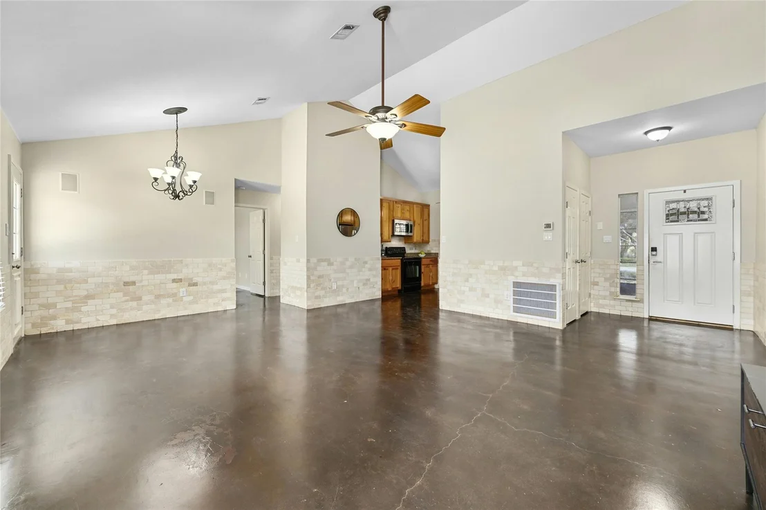 Photo of 14707 General Williamson DR