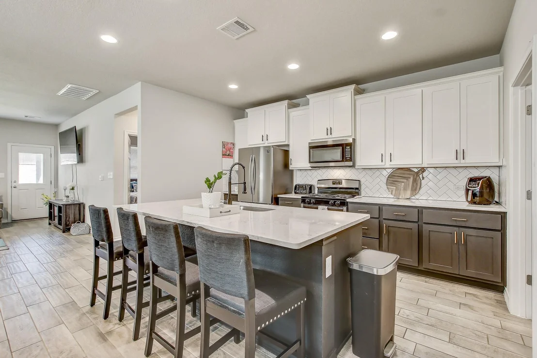 Photo of 495 Eves Necklace DR