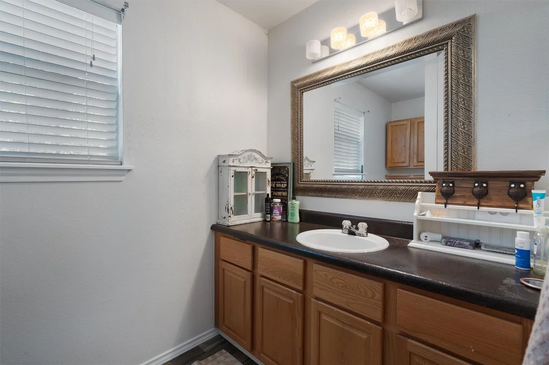Photo of 2189 County Road 421