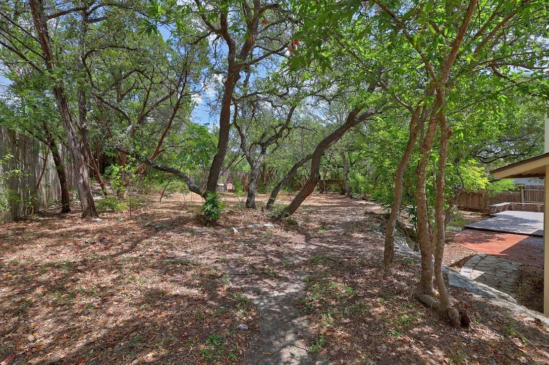Photo of 8304 Moccasin PATH